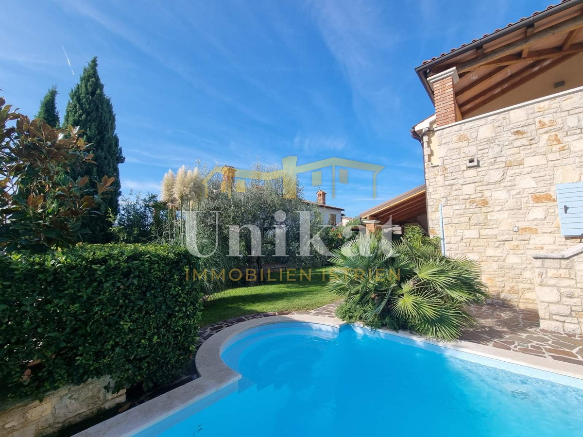 Doppia casa in stile istriano